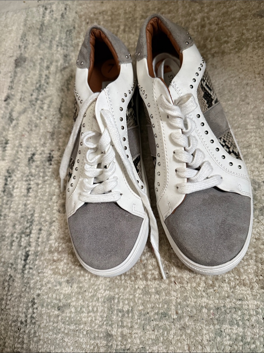 Steve Madden Sneakers